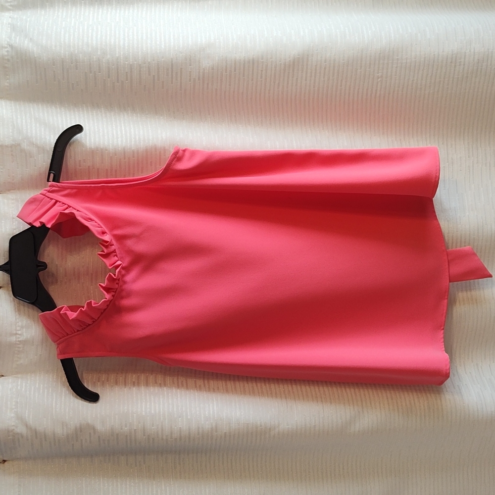 Crown & Ivy XS Pink Top
